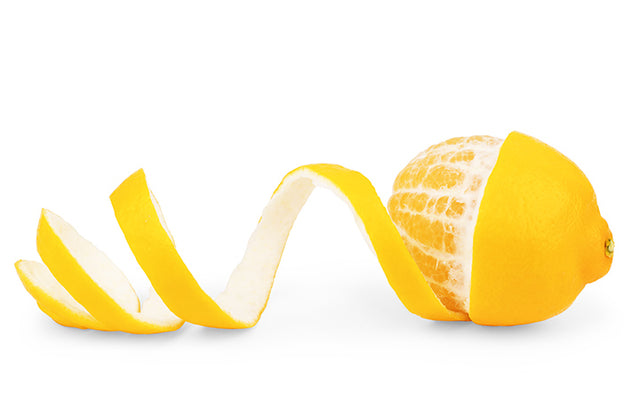 Voordelen van citrusschillen & 7 manieren om ze te gebruiken voor een gezonde huid