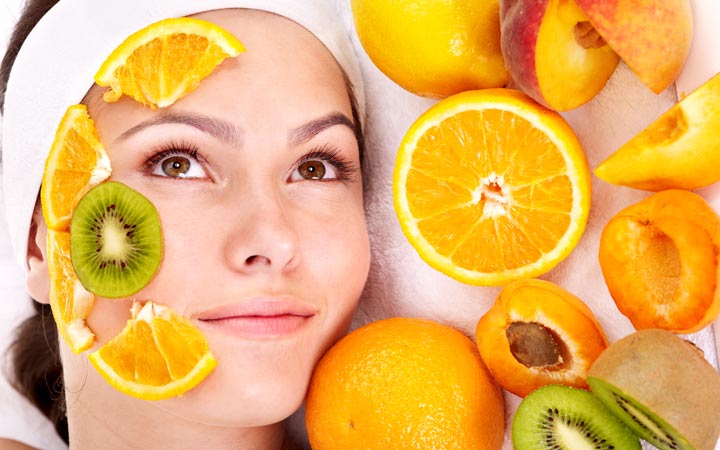 natuurlijke zelfgemaakte fruit gezichtsmaskers